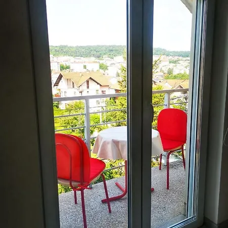 Bis Apartment